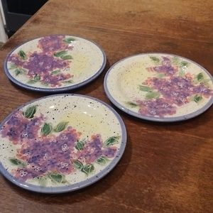 Julie Ueland hydrangeas 8 in salad plates. 42GW1.5